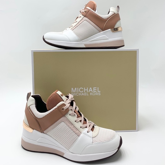 🥳HOST PICK🥳~Michael Kors Georgie Trainer Wedge Sneaker 👟 - Picture 8 of 15